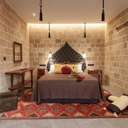 Utopia Luxury Suites - Old Town Rhodes City Екстериор снимка