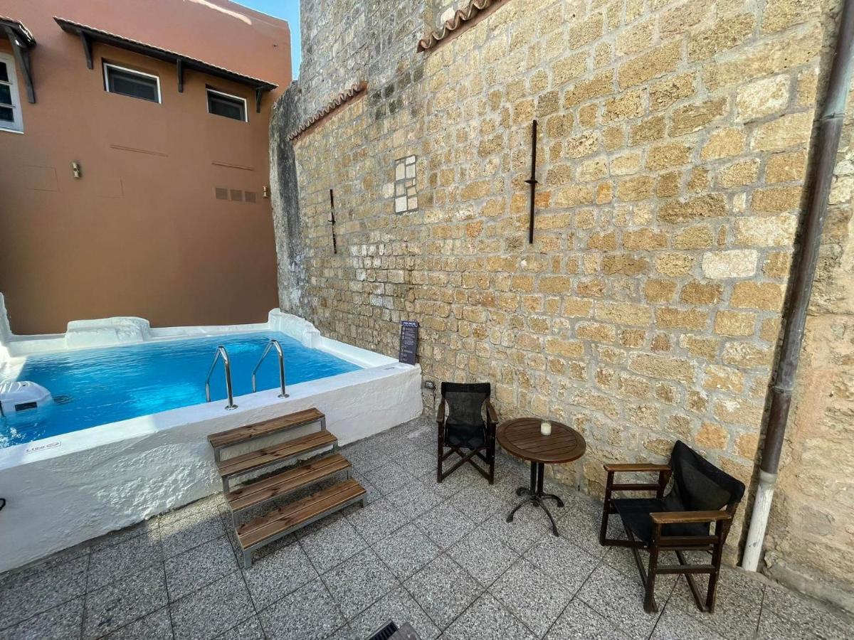 Utopia Luxury Suites - Old Town Rhodes City Екстериор снимка