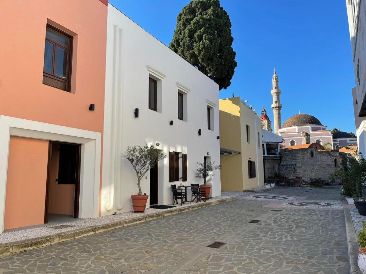 Utopia Luxury Suites - Old Town Rhodes City Екстериор снимка