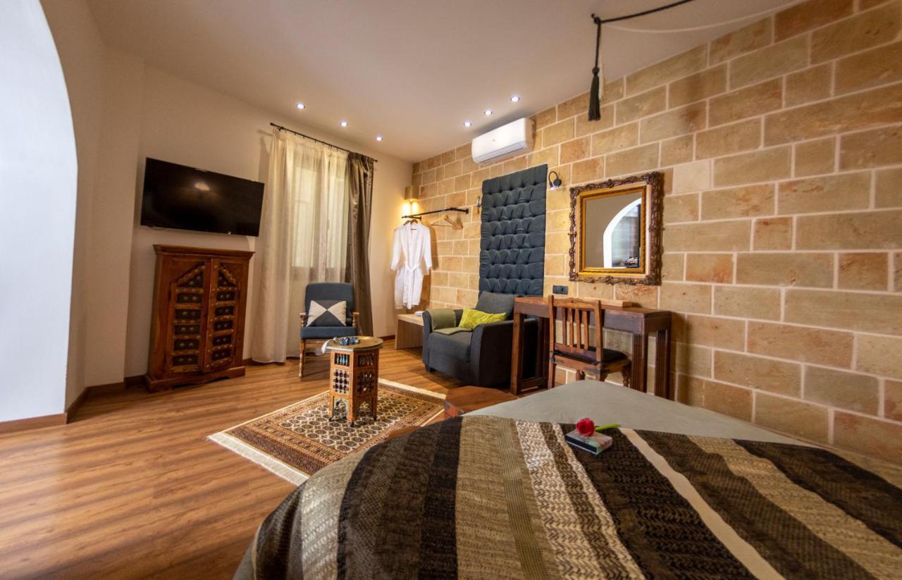 Utopia Luxury Suites - Old Town Rhodes City Екстериор снимка