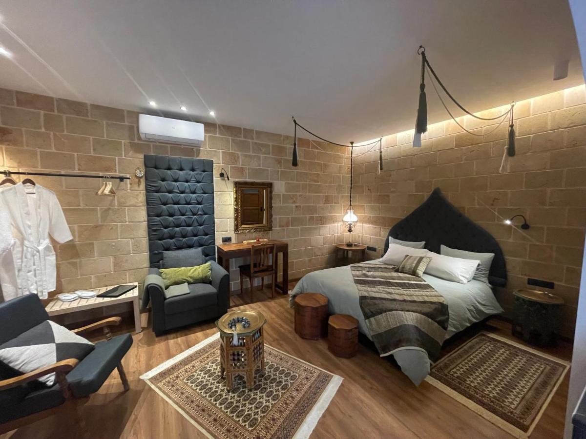 Utopia Luxury Suites - Old Town Rhodes City Екстериор снимка