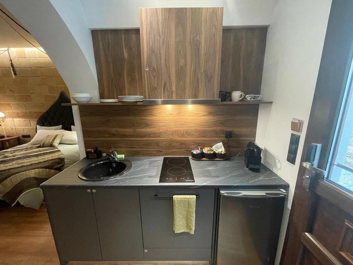 Utopia Luxury Suites - Old Town Rhodes City Екстериор снимка