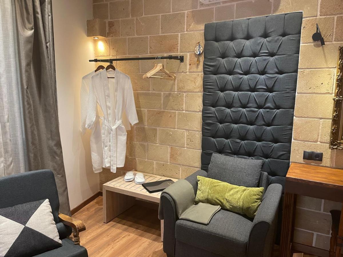Utopia Luxury Suites - Old Town Rhodes City Екстериор снимка