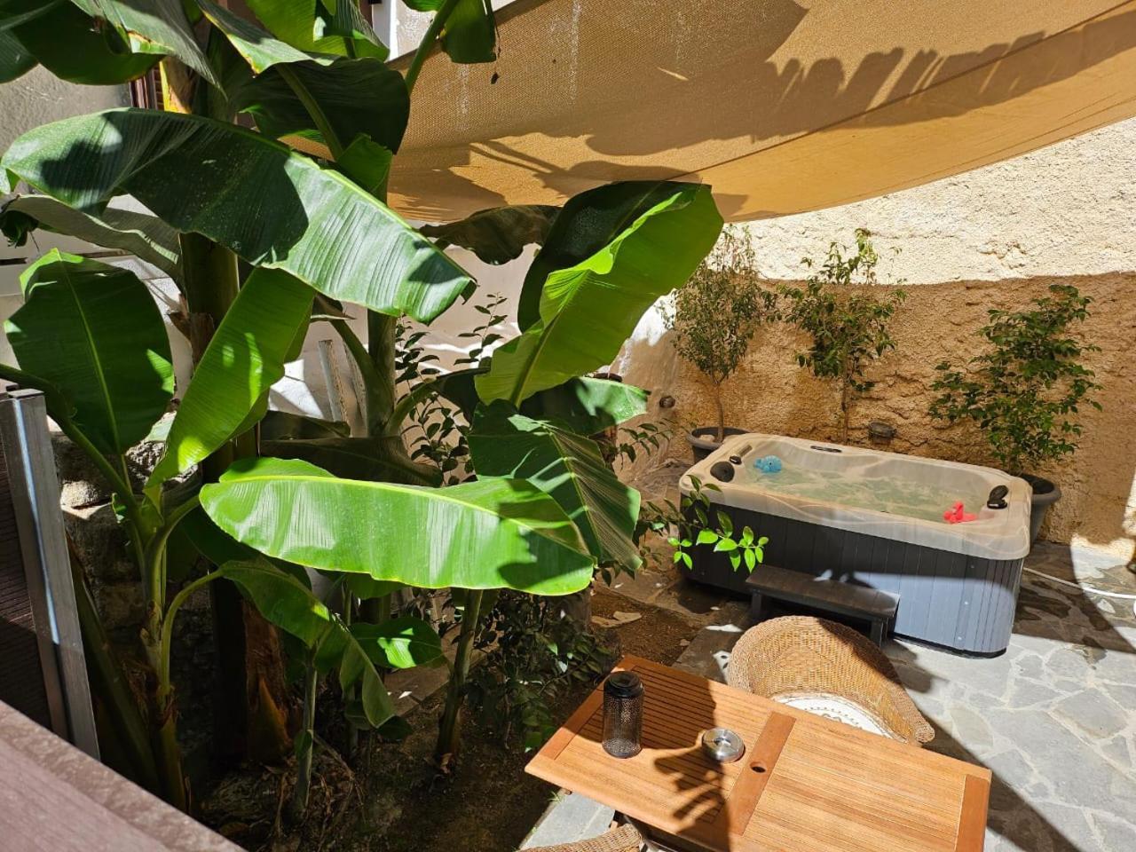 Utopia Luxury Suites - Old Town Rhodes City Екстериор снимка