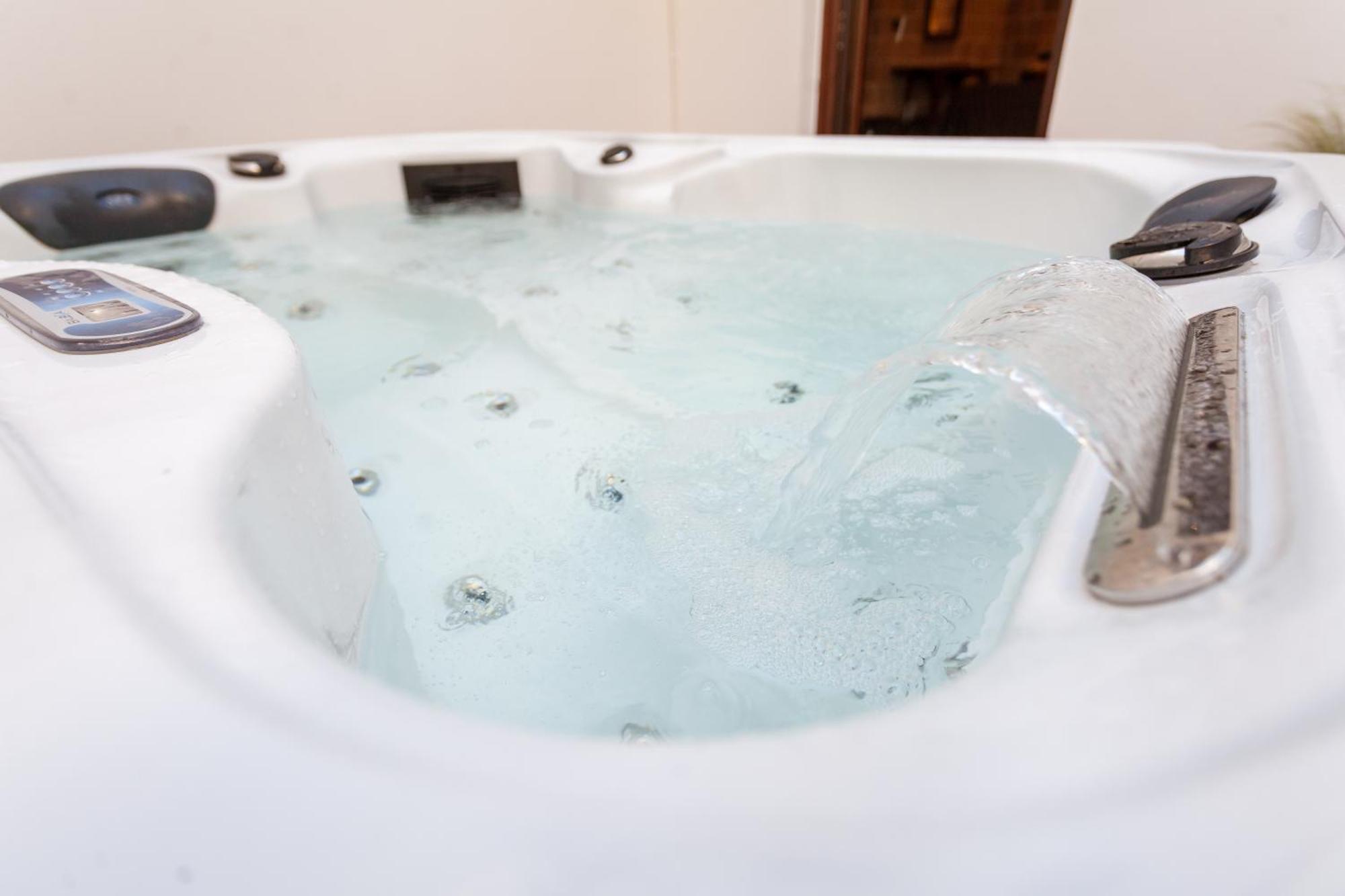 Utopia Luxury Suites - Old Town Rhodes City Екстериор снимка